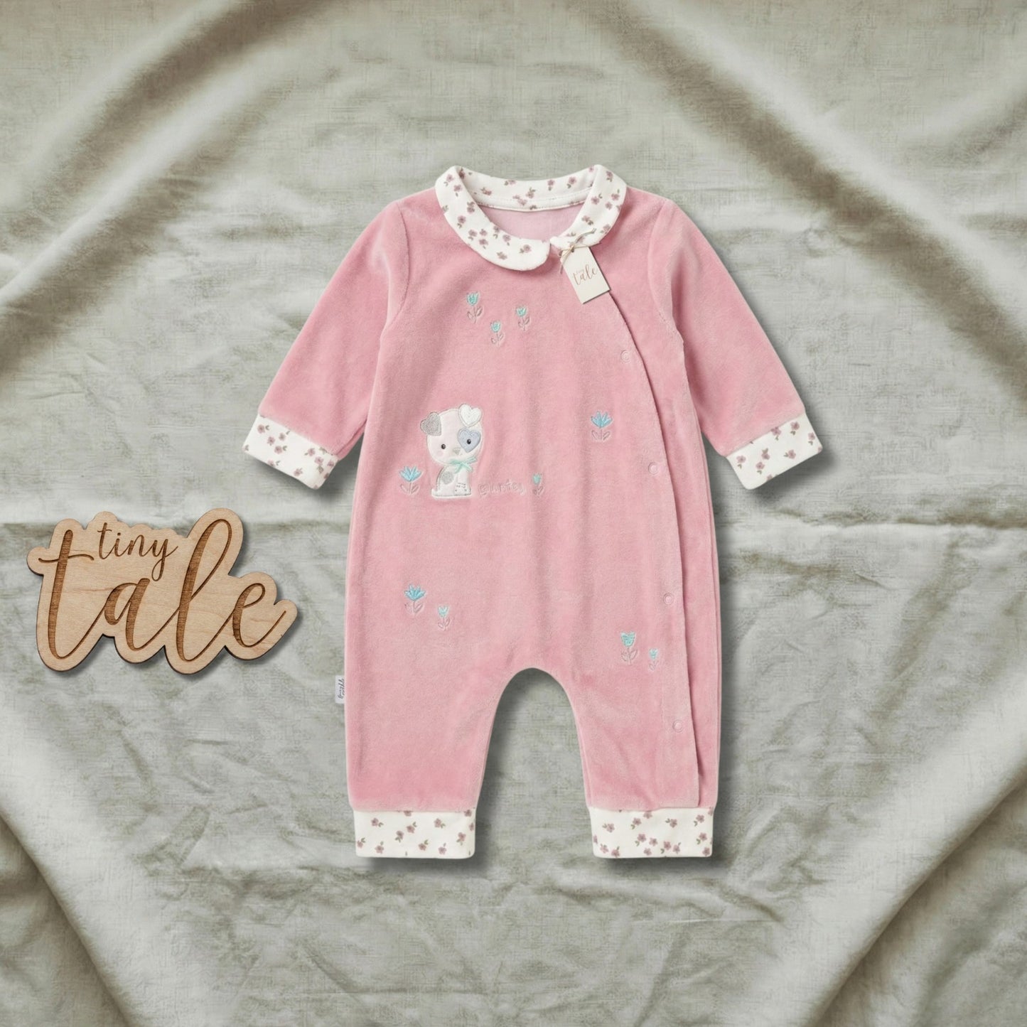 بدلة نوم مخملية للبنات الصغيرات من تيني تيل - رومبير شتوي بياقة زهرية